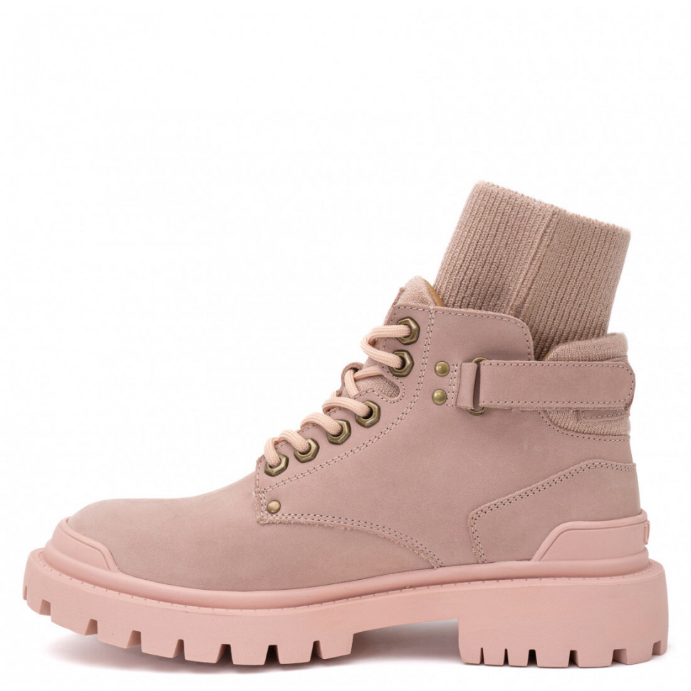 Ugg Martin - Dusk