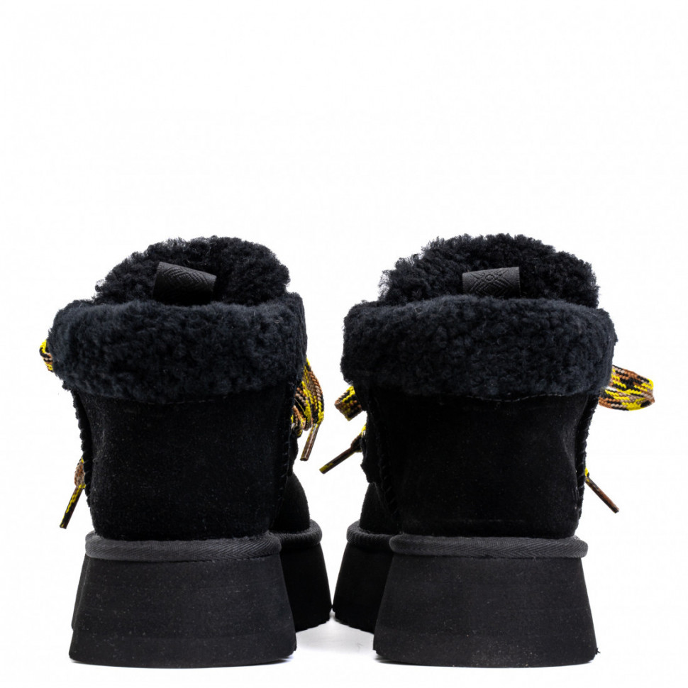 Ugg Funkarra Cabin Cuff Black