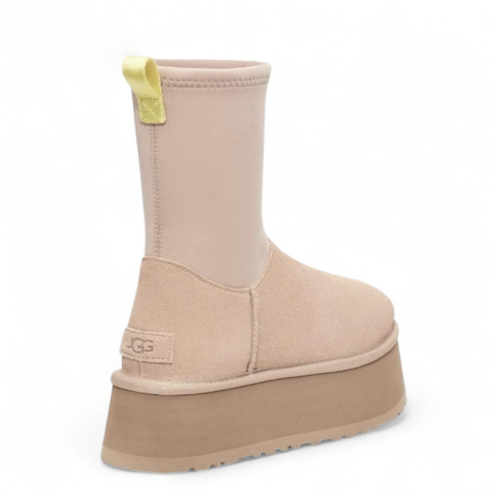 Ugg Classic Platform Dipper Boot - Sand