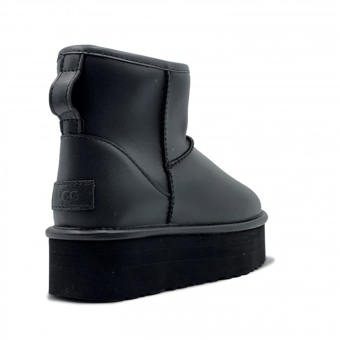 Угги UGG Classic Mini Platform Matte Black